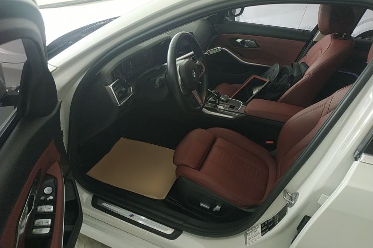 Used BMW 3 Series 2021 Restyled 325Li xDrive M Sport Package Driver Seat
