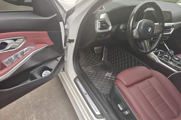 Used BMW 3 Series 2021 Restyled 325Li M Sport Package Driver Seat