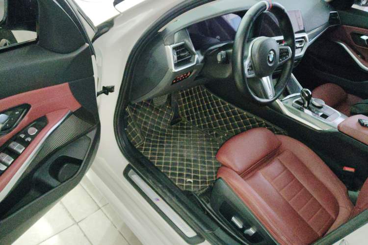 Used BMW 3 Series 2021 320Li M Sport Package Driver Seat
