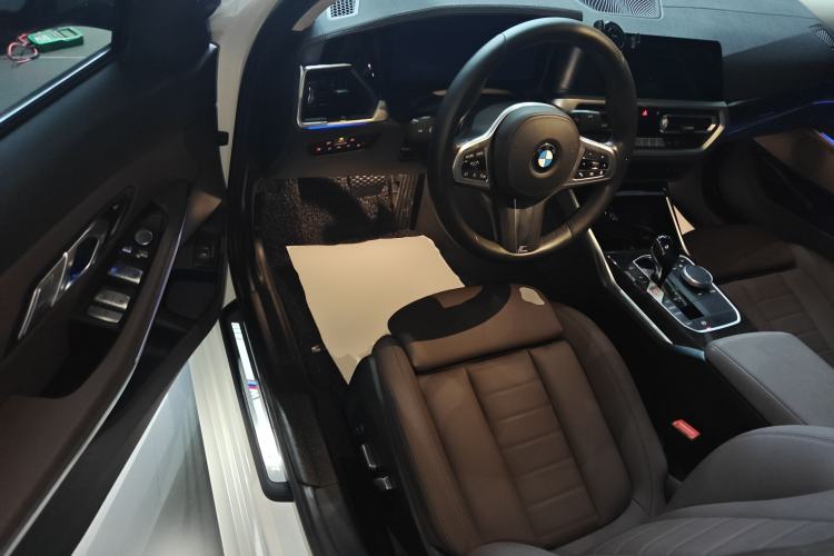 Used BMW 3 Series 2021 Restyled 325Li M Sport Package Driver Seat