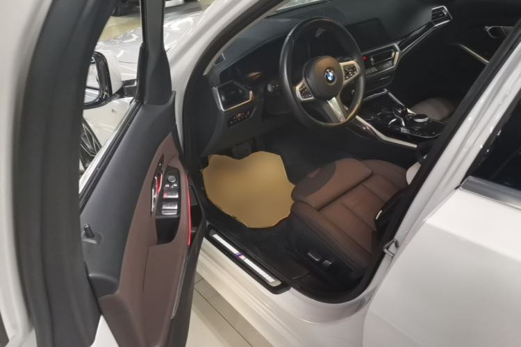 Used BMW 3 Series 2021 Second Facelift 320Li M Sport Package Driver Seat