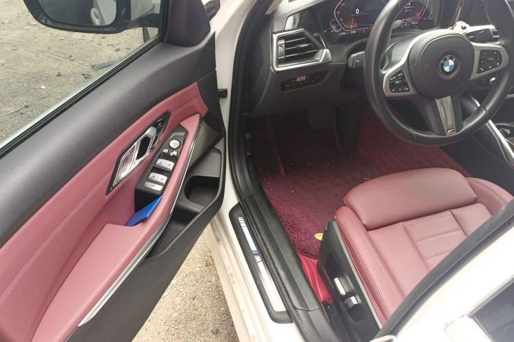 Used BMW 3 Series 2021 Second Facelift 325Li M Sport Package Driver Seat