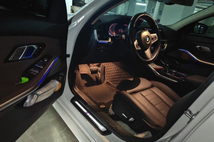 Used BMW 3 Series 2021 Second Facelift 325Li M Sport Package Driver Seat