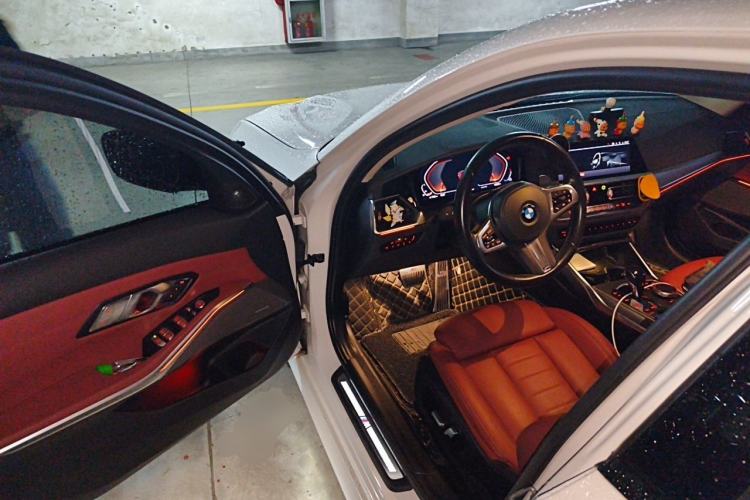 Used BMW 3 Series 2021 Second Facelift 325i M Sport Night Edition Package Driver Seat