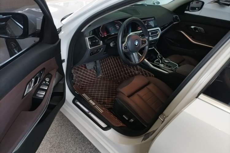 Used BMW 3 Series 2021 320Li M Sport Package Driver Seat