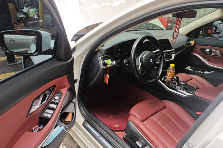 Used BMW 3 Series 2021 Facelifted 320Li M Sport Package Driver Seat