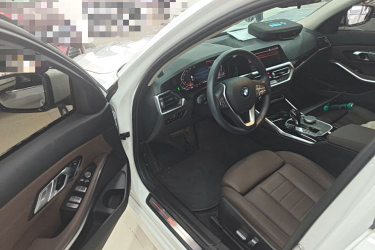 Used BMW 3 Series 2021 Second Facelift 320i Sport Package Driver Seat