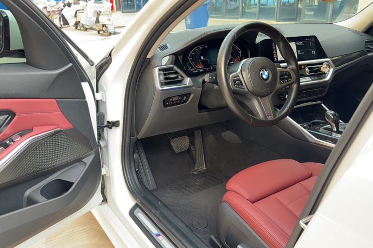 Used BMW 3 Series 2021 Second Facelift 325Li M Sport Package Driver Seat