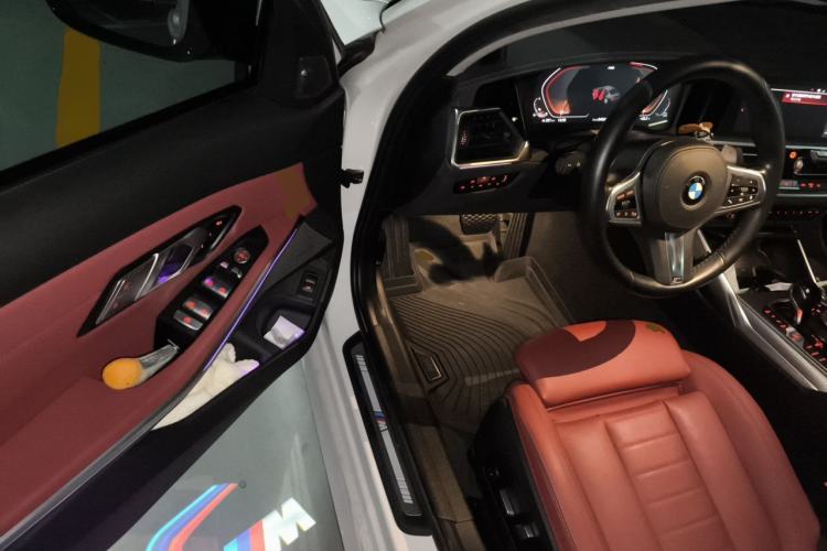 Used BMW 3 Series 2021 Restyled 325i M Sport Night Edition Package Driver Seat