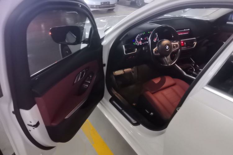 Used BMW 3 Series 2021 Second Facelift 320Li M Sport Package Driver Seat