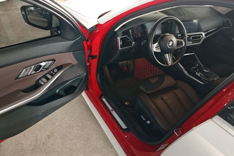 Used BMW 3 Series 2021 320Li M Sport Package Driver Seat