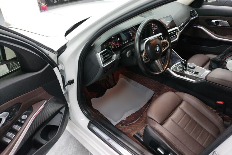 Used BMW 3 Series 2021 Restyled 325Li M Sport Package Driver Seat