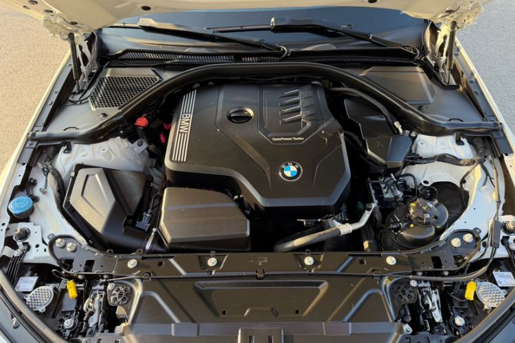 Used BMW 3 Series 2021 Facelifted 320Li M Sport Package Engine Bay