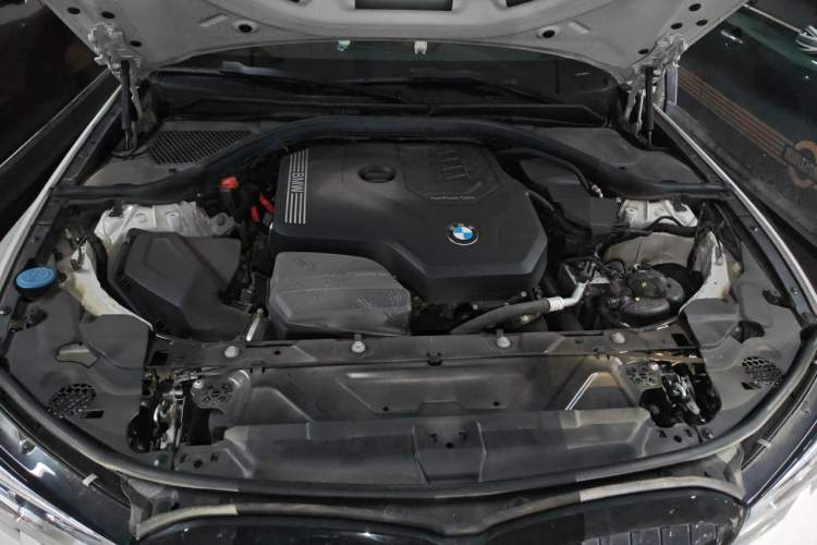 Used BMW 3 Series 2021 Second Facelift 325Li M Sport Package Engine Bay