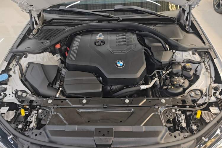 Used BMW 3 Series 2021 320Li M Sport Package Engine Bay