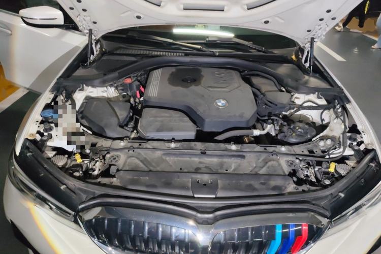 Used BMW 3 Series 2021 Second Facelift 325Li M Sport Package Engine Bay