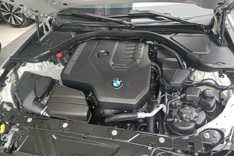 Used BMW 3 Series 2021 320Li M Sport Package Engine Bay