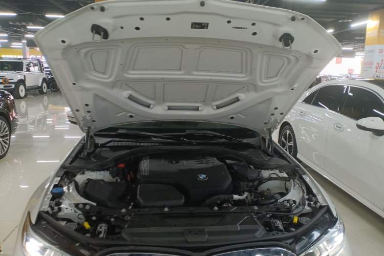 Used BMW 3 Series 2021 Restyled 325Li M Sport Package Engine Bay