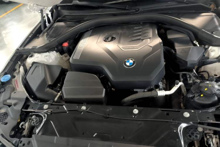 Used BMW 3 Series 2021 Second Facelift 320Li M Sport Package Engine Bay