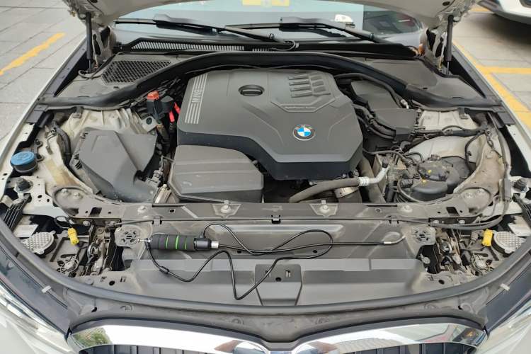 Used BMW 3 Series 2021 Restyled 325Li M Sport Package Engine Bay