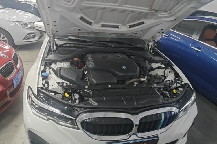 Used BMW 3 Series 2021 Restyled 325Li M Sport Package Engine Bay