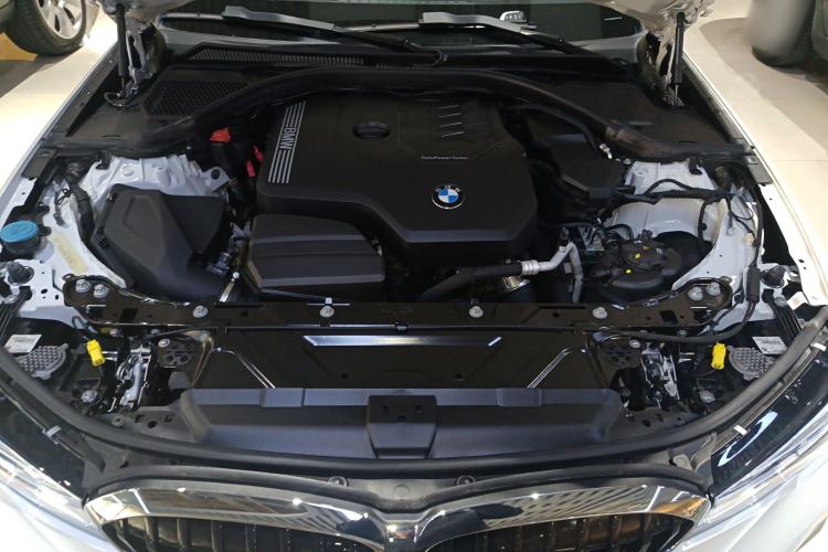 Used BMW 3 Series 2021 Facelifted 320Li M Sport Package Engine Bay