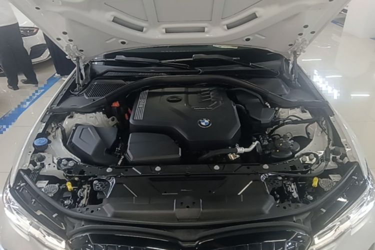 Used BMW 3 Series 2021 Second Facelift 325Li M Sport Package Engine Bay