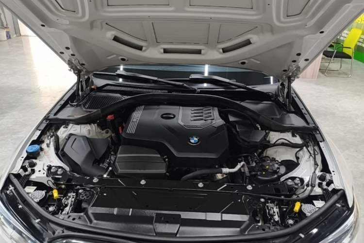 Used BMW 3 Series 2021 Restyled 325i M Sport Package Engine Bay