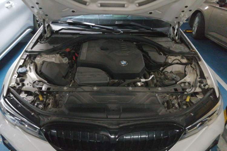 Used BMW 3 Series 2021 325Li M Sport Package Engine Bay