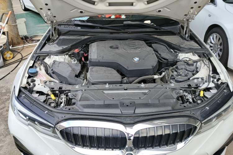 Used BMW 3 Series 2021 325Li M Sport Package Engine Bay