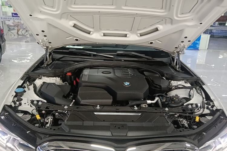 Used BMW 3 Series 2021 Restyled 325Li M Sport Package Engine Bay