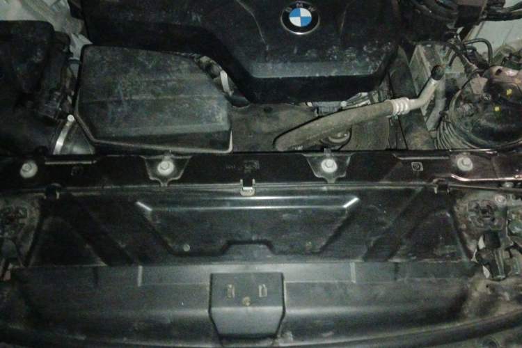 Used BMW 3 Series 2021 Restyled 320i Sport Package Engine Bay