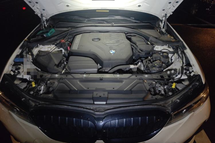 Used BMW 3 Series 2021 325Li M Sport Shadowline Package Engine Bay