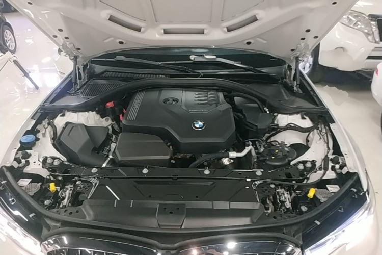 Used BMW 3 Series 2021 Second Facelift 325Li M Sport Package Engine Bay