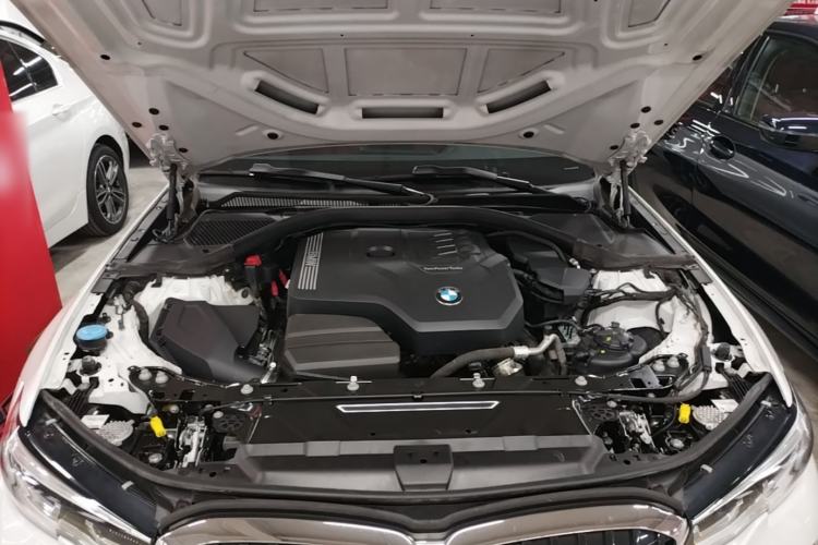Used BMW 3 Series 2021 Second Facelift 325Li M Sport Package Engine Bay
