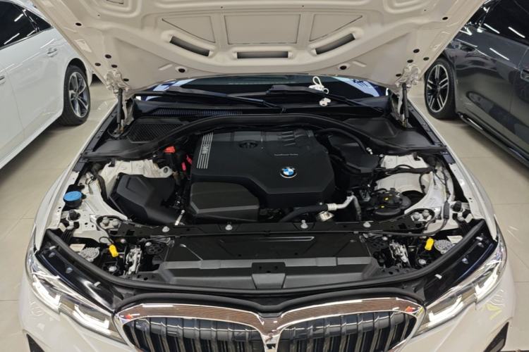 Used BMW 3 Series 2021 Restyled 325Li M Sport Package Engine Bay