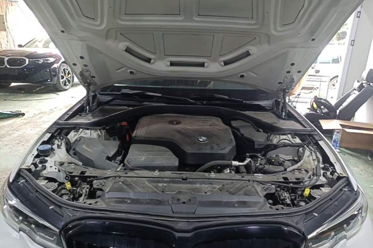 Used BMW 3 Series 2021 Facelifted 320Li M Sport Package Engine Bay