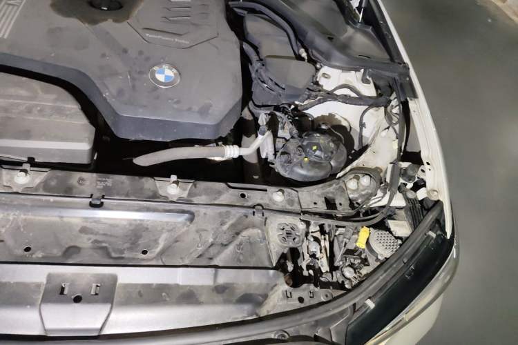 Used BMW 3 Series 2021 Second Facelift 325Li M Sport Package Engine Bay Left