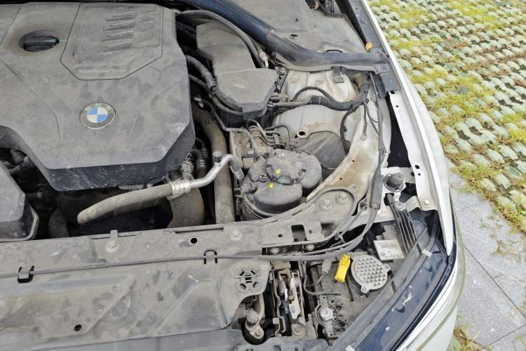 Used BMW 3 Series 2021 320Li M Sport Package Engine Bay Left