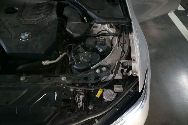 Used BMW 3 Series 2021 320Li M Sport Package Engine Bay Left