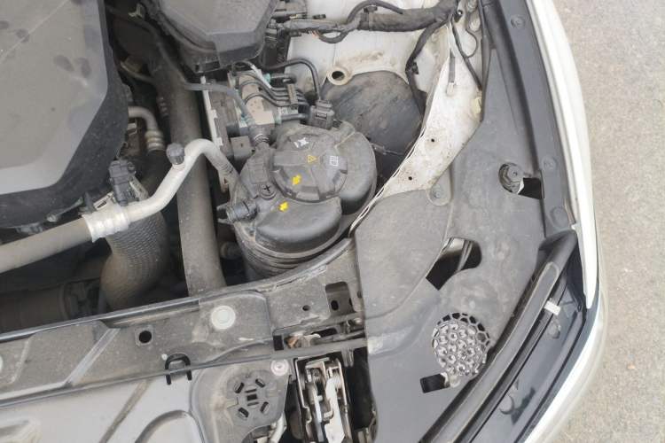 Used BMW 3 Series 2021 Restyled 325Li M Sport Package Engine Bay Left