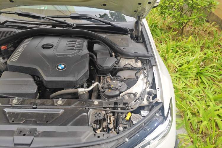 Used BMW 3 Series 2021 Second Facelift 325Li M Sport Package Engine Bay Left