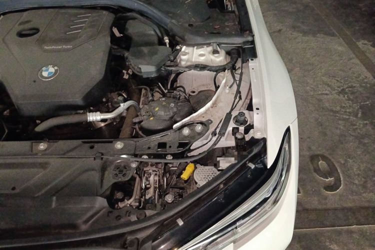 Used BMW 3 Series 2021 Restyled 320i Sport Package Engine Bay Left