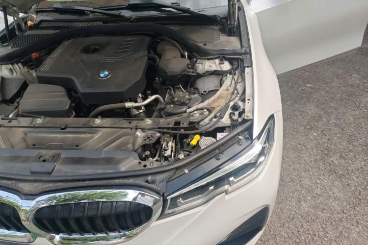 Used BMW 3 Series 2021 Restyled 325Li xDrive M Sport Package Engine Bay Left
