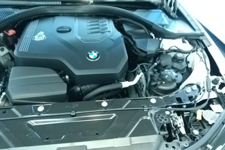 Used BMW 3 Series 2021 320Li M Sport Package Engine Bay Left