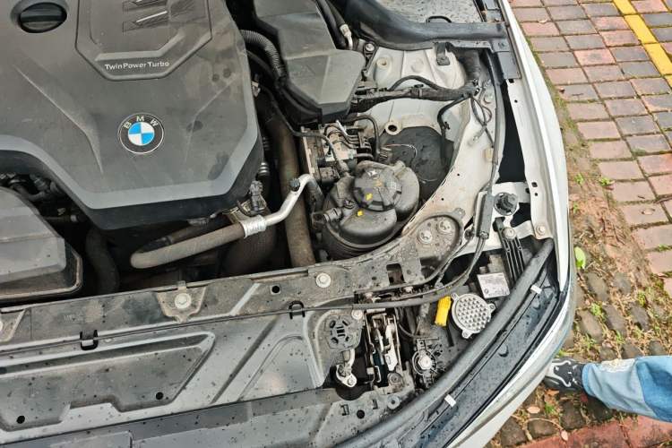 Used BMW 3 Series 2021 Second Facelift 320Li M Sport Package Engine Bay Left