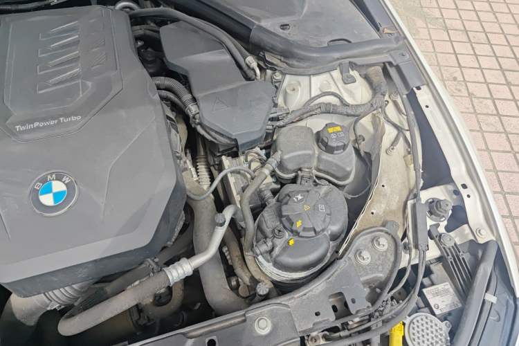 Used BMW 3 Series 2021 320Li M Sport Package Engine Bay Left
