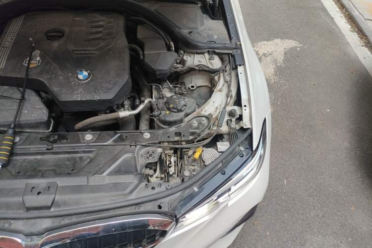 Used BMW 3 Series 2021 Second Facelift 320Li M Sport Package Engine Bay Left