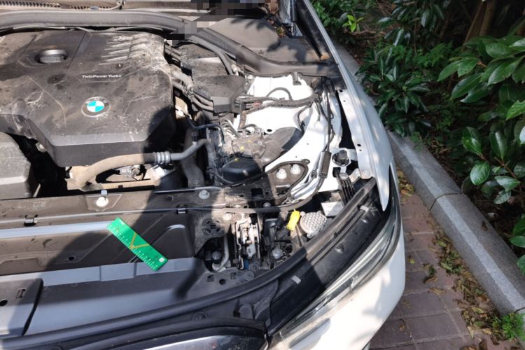 Used BMW 3 Series 2021 Restyled 320i Sport Package Engine Bay Left