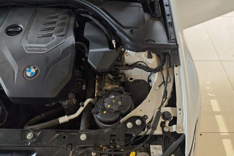 Used BMW 3 Series 2021 Second Facelift 325Li M Sport Package Engine Bay Left